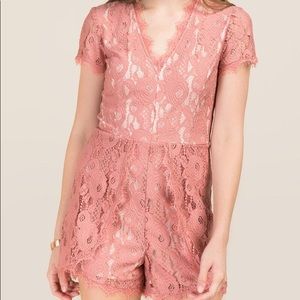 NWT francesca’s pink lace romper